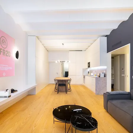 Whome | Ls48 Prime Location Upscale Family Apartment-2